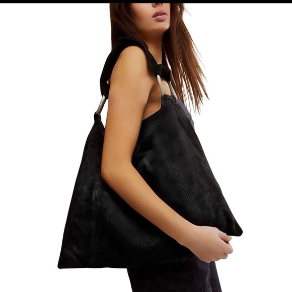Free People Handbags - FREE PEOPLE BOBBI SLOUCH SUEDE BLACK BAG LIKE NEW